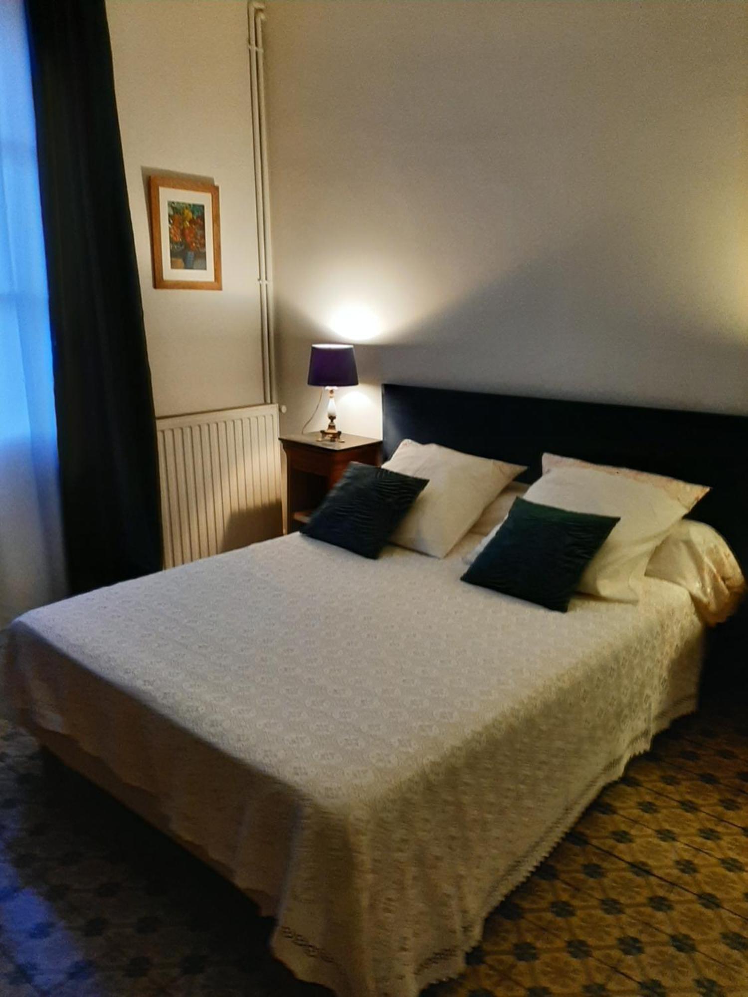 Chez Jean Villa Millas ภายนอก รูปภาพ