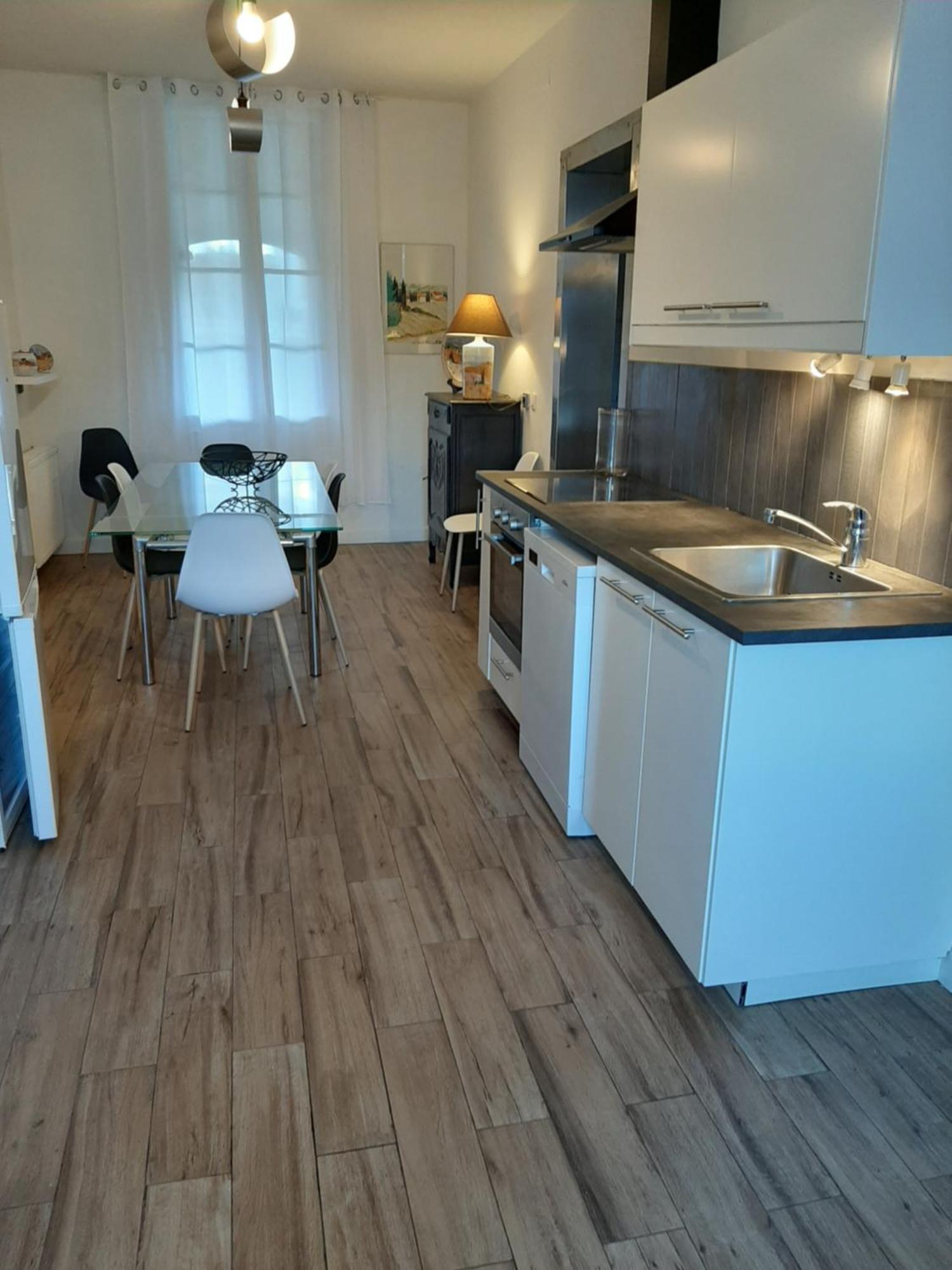 Chez Jean Villa Millas ภายนอก รูปภาพ